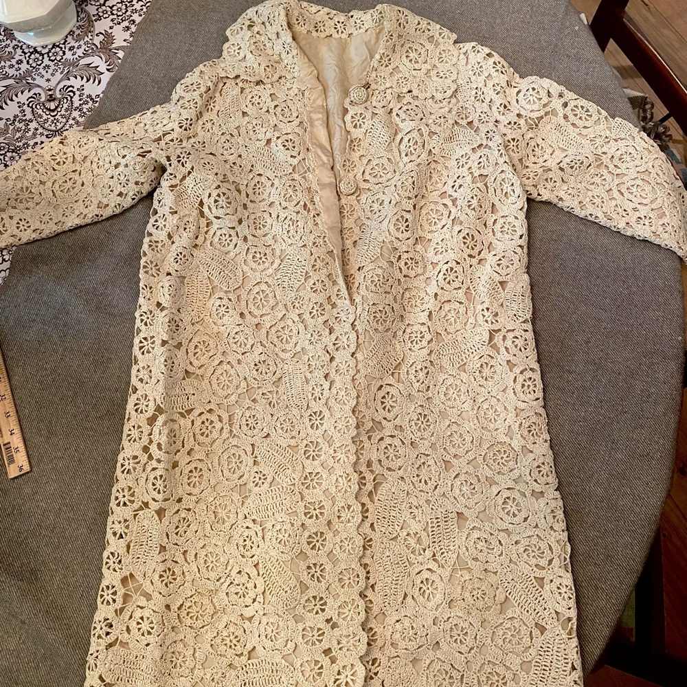 Chic Cream Lace Overlay
